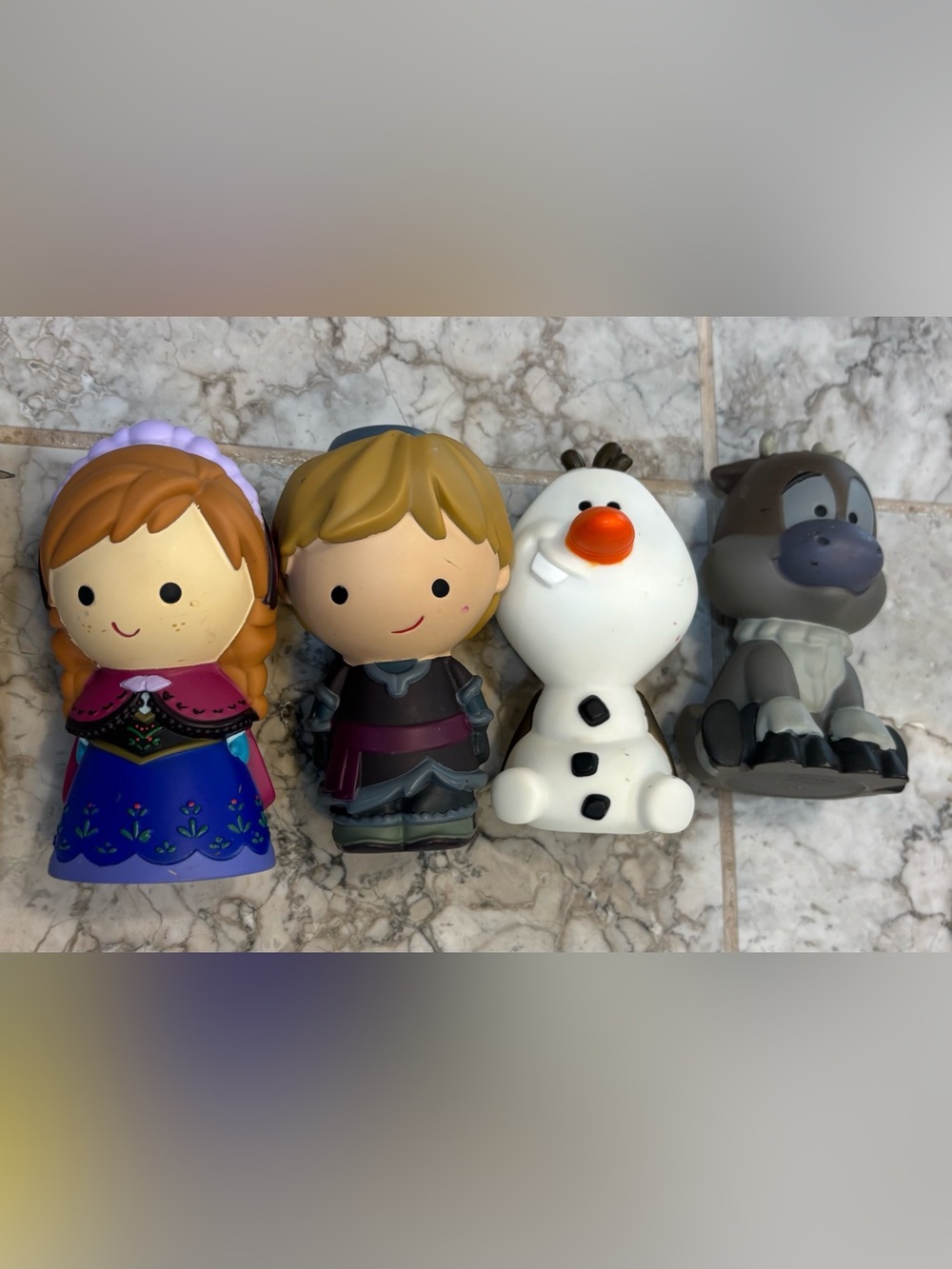 Disney Store Frozen Anna, Kristoff, Olaf & Swen Figures Bath Toys
